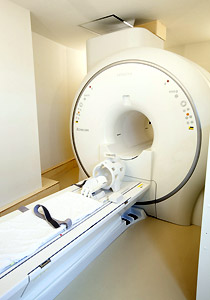 1.5MRI,���ɁE������Ȃ�_�ސ쌧���͌��s�̑�����]�_�o�O�ȁ|���c�}���̑�����O�w